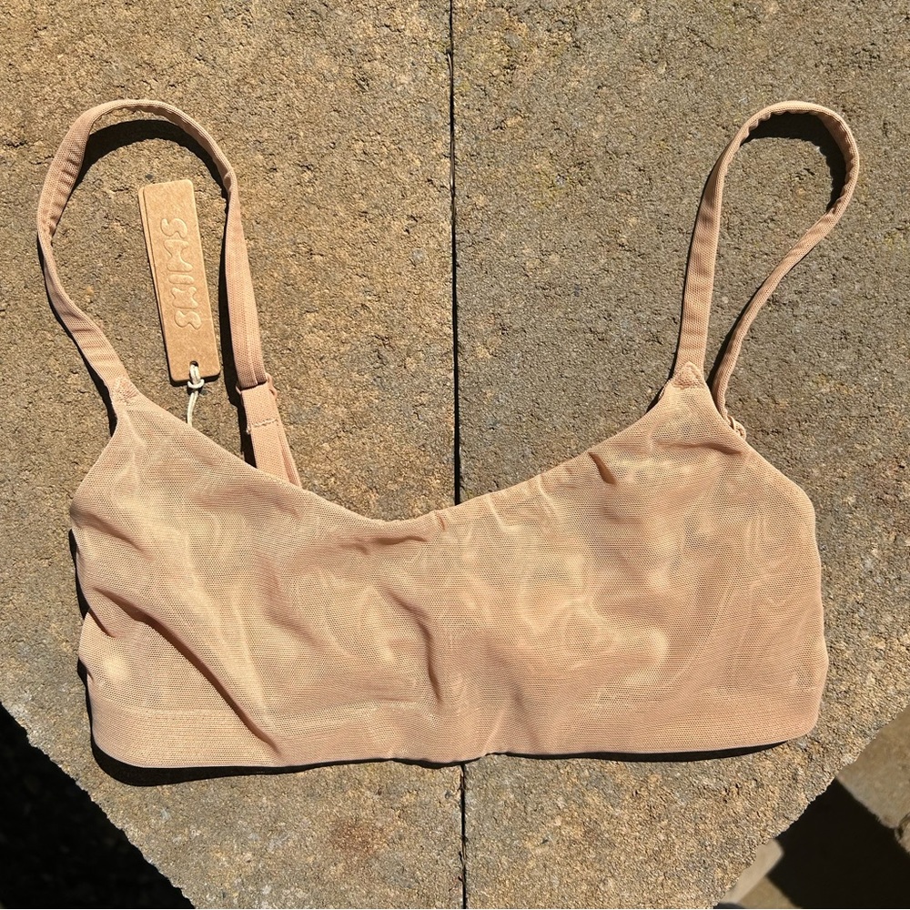 SKIMS NWT Fits Everybody Bralette Tan